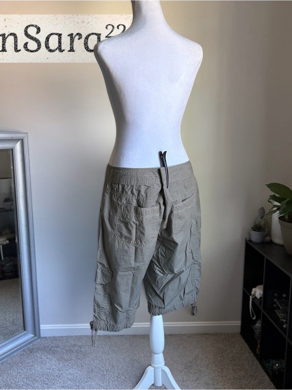 TH Casual Cargo Shorts - Picture 2 of 8
